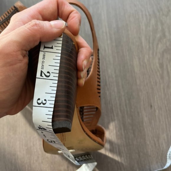 Vince Camuto Brown Strappy Sandals - Picture 11 of 11